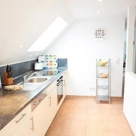Haus Reedestrasse 37 Ferienwohnung 1 * Borkum